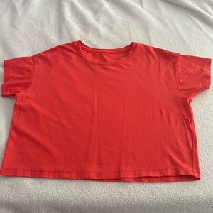 Lululemon Cates Tee size 6 Love Red